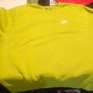 Nike sweatshirt size Large
